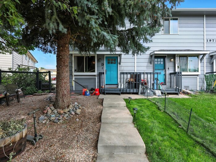 Foto principal - 1971 Mineola St