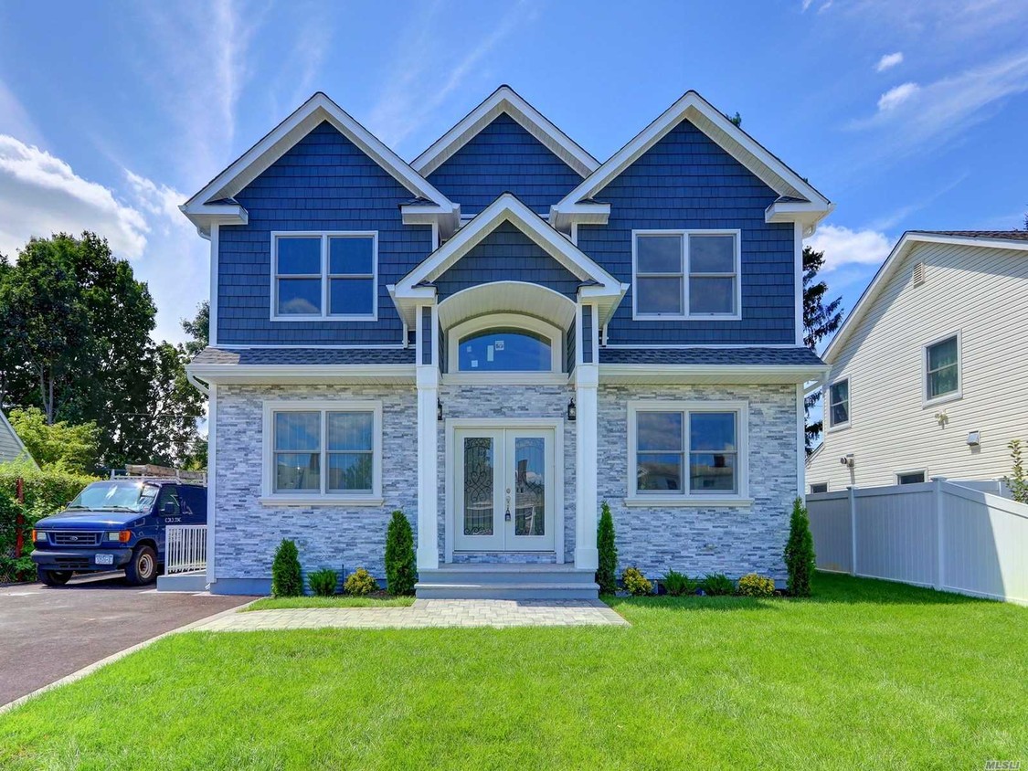 Foto principal - 36 Cloister Ln