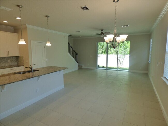 Building Photo - 569 Bethesda Ct