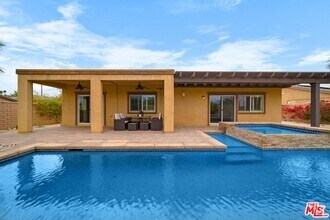 Building Photo - 73992 Van Gogh Dr