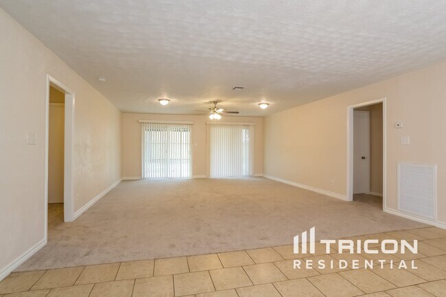 Building Photo - 23123 Earlmist Dr