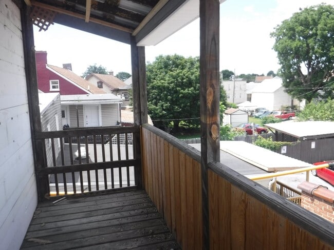 Building Photo - 416 Salem Ave