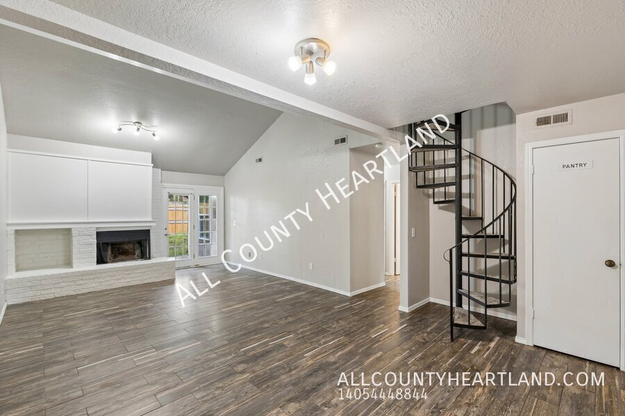 Photo - 709 Stonecroft Circle-