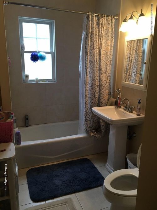 Building Photo - 85 Perthshire Rd