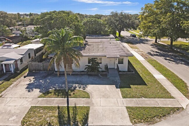 Foto del edificio - 2546 Coolidge St