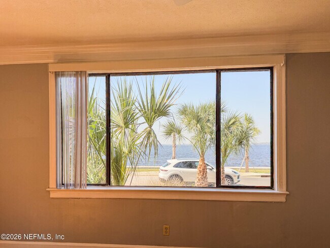 Foto del edificio - 1733 River Rd