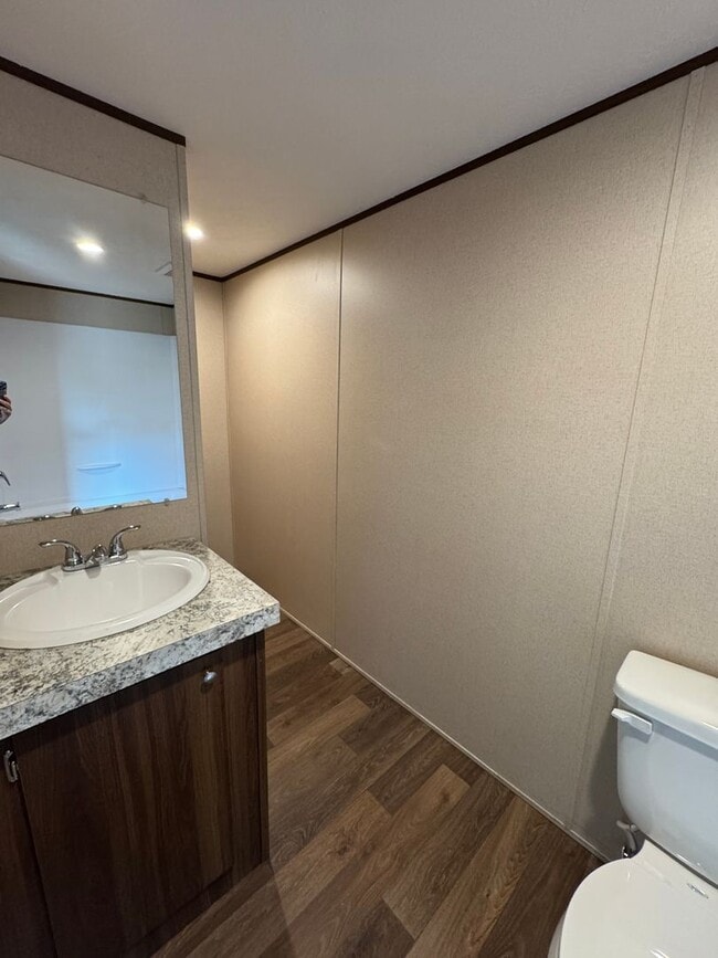 Building Photo - Bright & Carpet-Free 3BR/2BA Tucson Rental Home with Spacious Kitchen