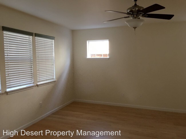 Foto del edificio - 3 br, 2.5 bath House - 63148 NE Lancaster St.