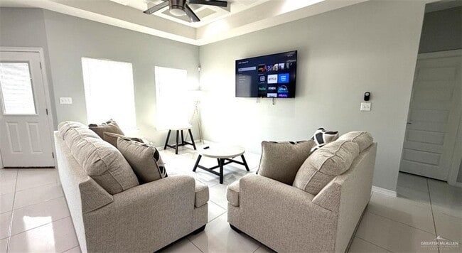 Foto del edificio - 807 Lark St