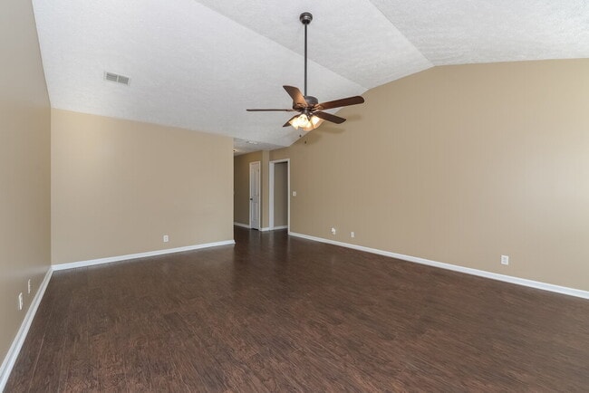 Building Photo - 1185 Tiree Dr