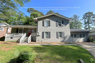 Building Photo - 2396 Tarian Dr
