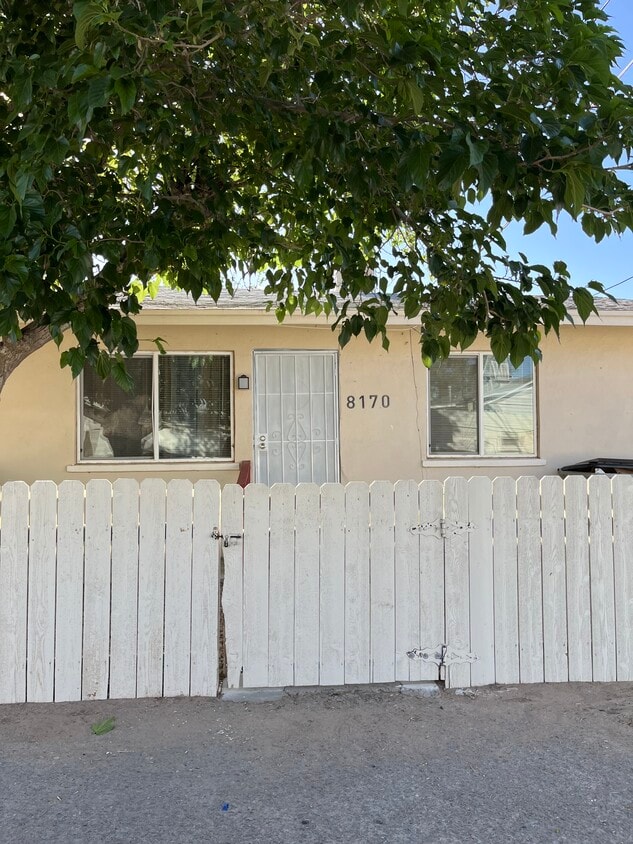 Primary Photo - 8170 Valley View Dr