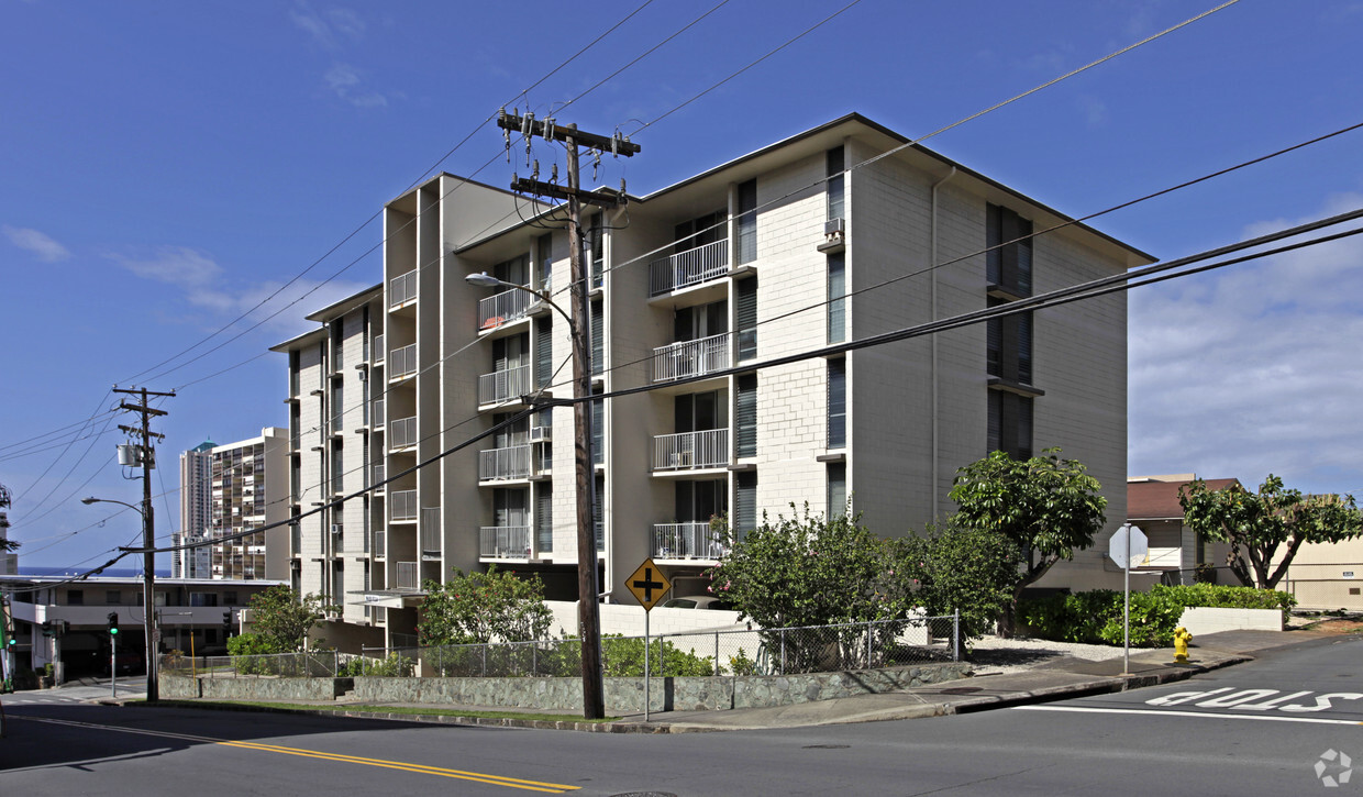 Ward Villa Apartments in Honolulu, HI