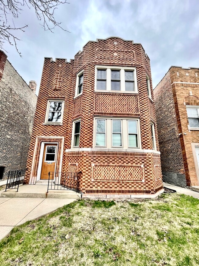 Building Photo - 5419 W 64th St