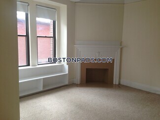 Building Photo - 62 Boylston St
