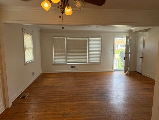 Photo - 1632 Stafford Ave House