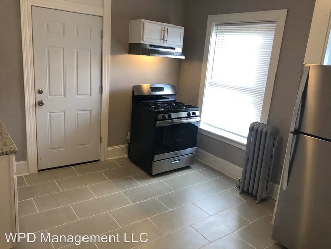 Foto del edificio - 8100 S Loomis Blvd