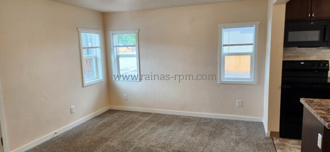 Foto del edificio - 502 E 40th St