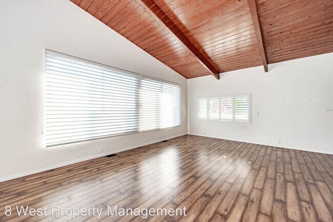 Building Photo - 3 br, 3 bath House - 4251 Alta Mira Drive