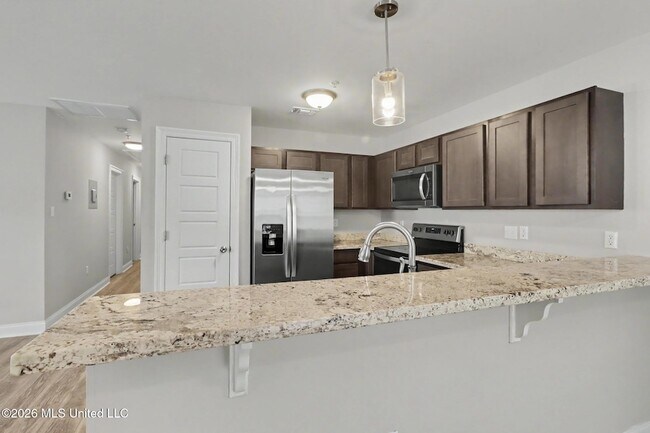 Foto del edificio - 12056 Turnberry Ln