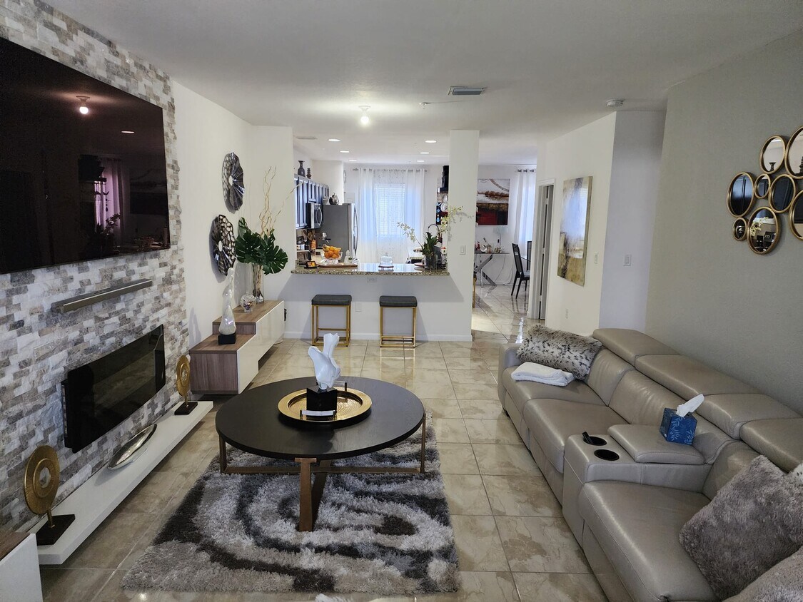 Foto principal - 14213 SW 274th St