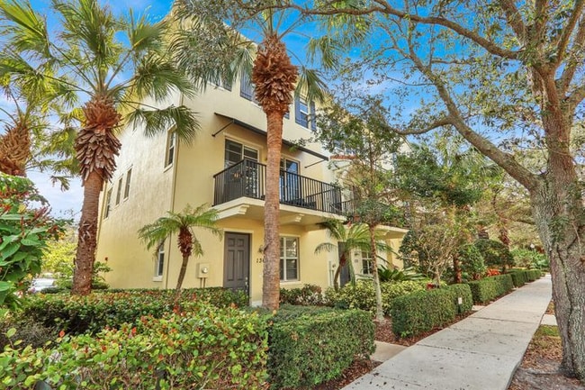 Photo - 136 Regions Way Townhome