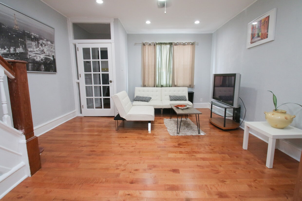 Photo - 1513 S 24th St (Philadelphia, PA)