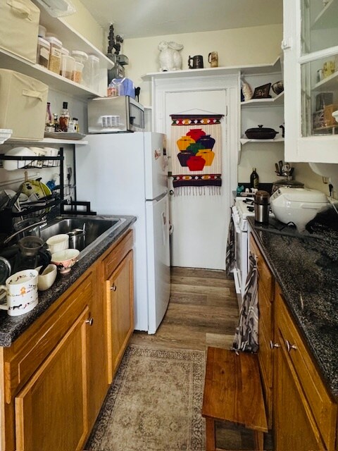 Primary Photo - 1161 Boylston St