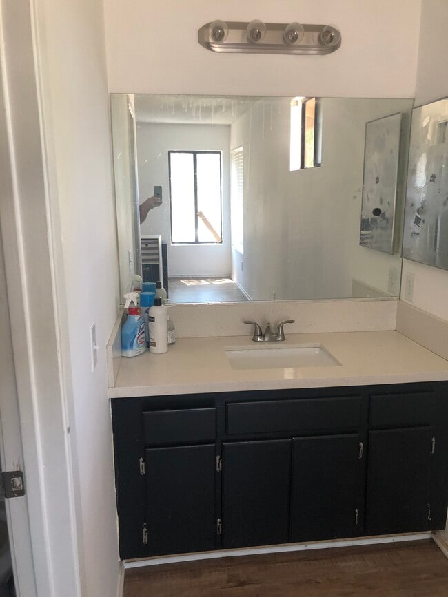 Segundo baño - 662 Woodcrest Dr