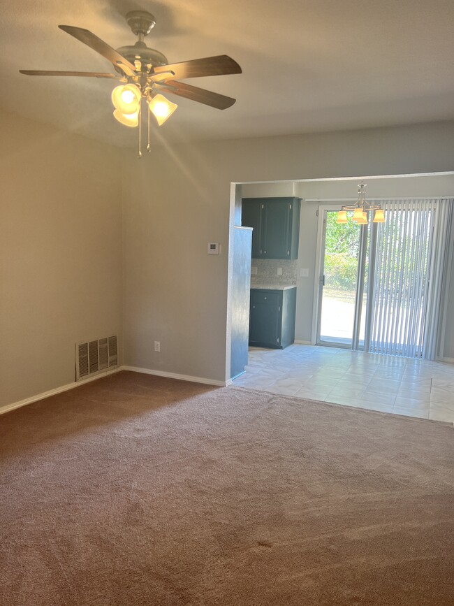 Photo - 2323 N North Star Dr House