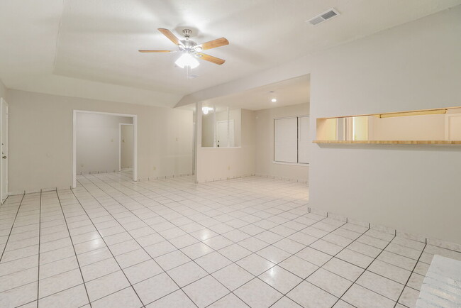 Building Photo - 6403 Fallengate Dr