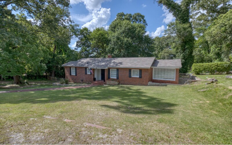 Foto principal - 3775 Steam Mill Rd