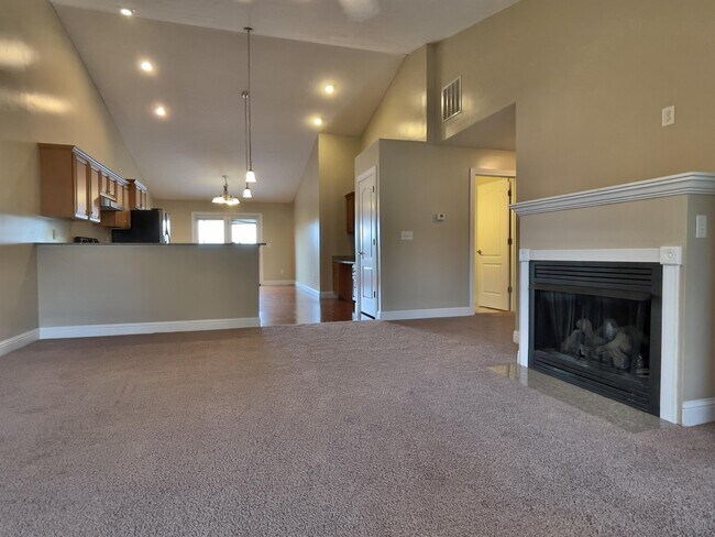 Building Photo - 4129 Highbury Dr