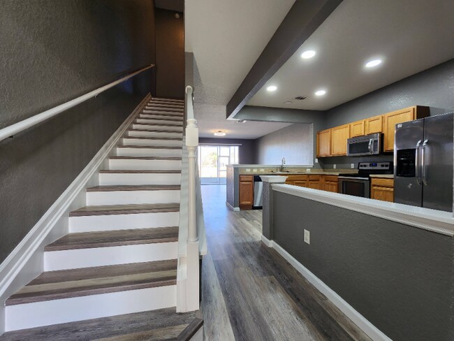 Foto del edificio - 4962 SW 45th Cir