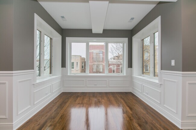 Building Photo - 1004 N Francisco Ave