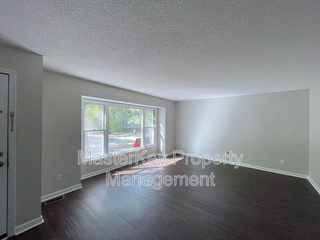 Photo - 3002 Appling Way House