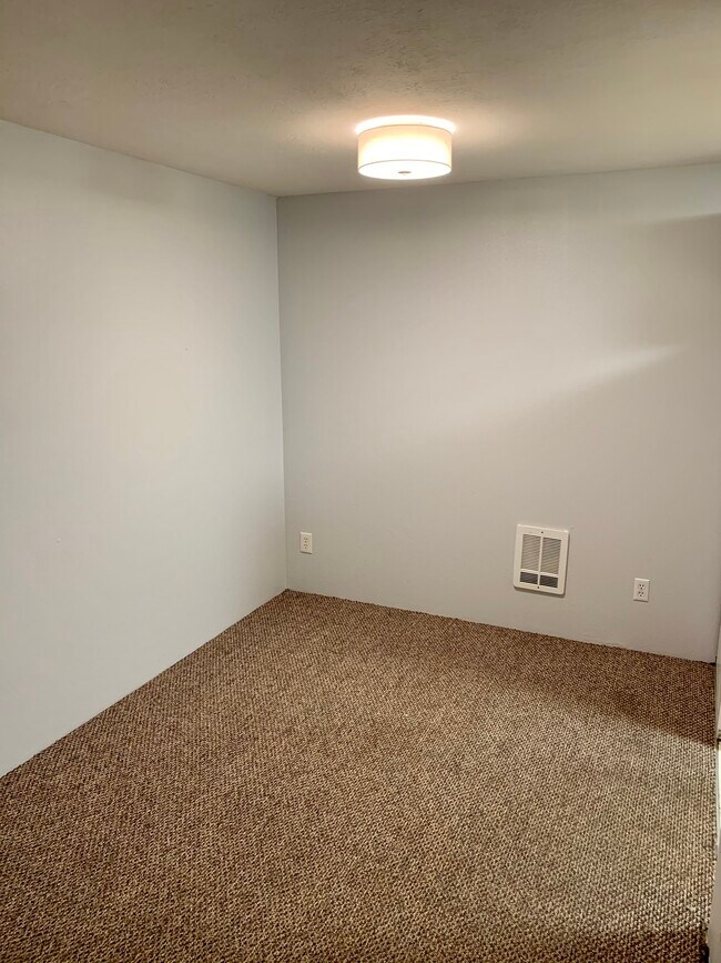 15526 E 4th Ave Unit 31, Spokane Valley, WA 99037 Apartments in