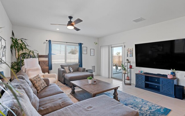 Building Photo - Bright, Spacious, and Ready for You to Cal...