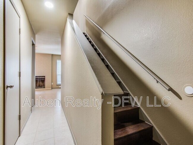 Foto del edificio - 7716 Sable Ln