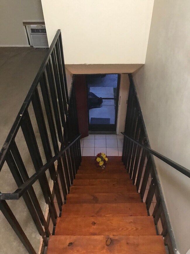 Foto del edificio - 3418 Overlook Dr