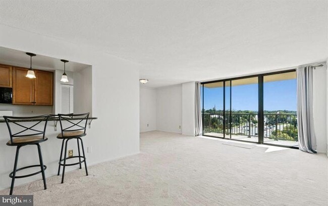 Foto del edificio - 118 Monroe St