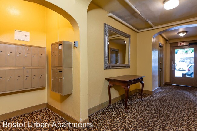 Foto del edificio - 3056 NE Holladay St