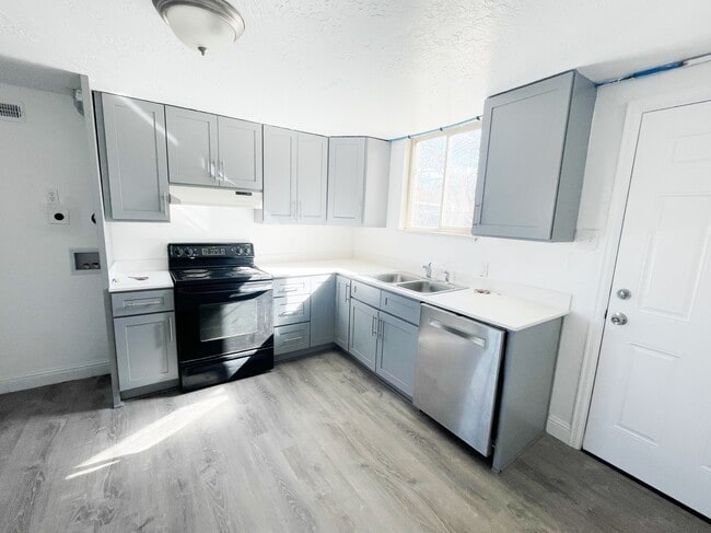 Building Photo - 3514 Bruce Randolph Ave