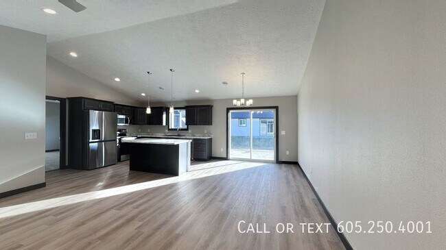 Building Photo - Tranquil 3-Bedroom, 2-Bath Single Family Home