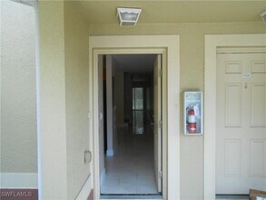 Building Photo - 9409 Ivy Brook Run