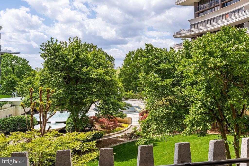 Foto principal - 700 New Hampshire Ave NW