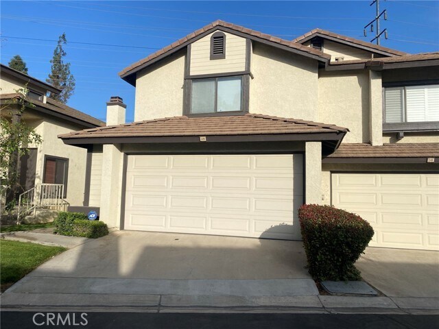 Primary Photo - 5050 Canyon Crest Dr