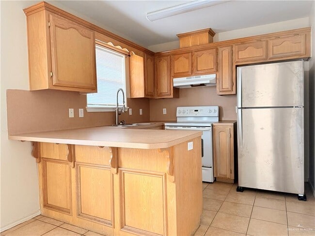 Building Photo - 13 San Carlos Cir W