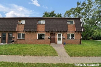 Building Photo - 1579 Briarwood Ave