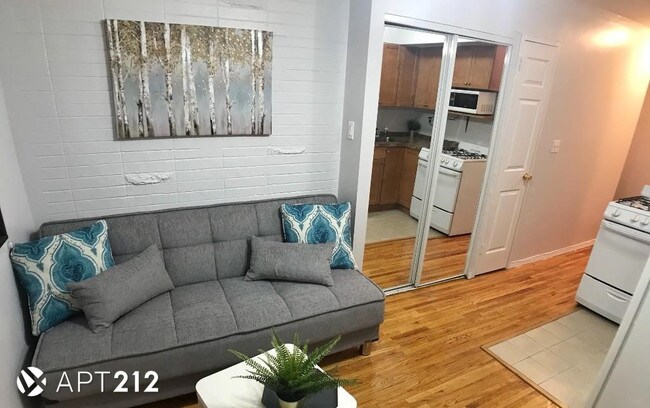 Foto del edificio - 333 E 33rd St